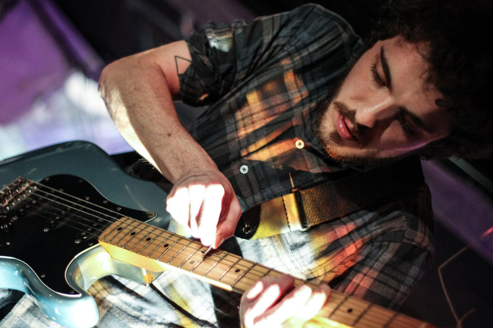 Look Vibrant performing at the Garrison for Wavelength 15.